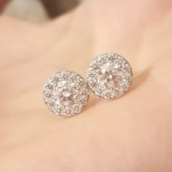 Last One🎉 1.50 CTW Diamond 14K Gold Halo Stud - Picture 4 of 7